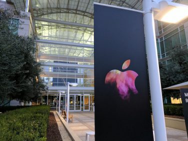 Evento “Hello Again” di Apple: TV e MacBook Pro