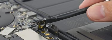 A cosa serve il connettore “vuoto” della scheda madre del nuovo MacBook Pro?